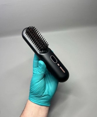 Kabellose Bürste Heißkamm Haar Locken und tragbares Glätteisen überall einsetzbar 230C