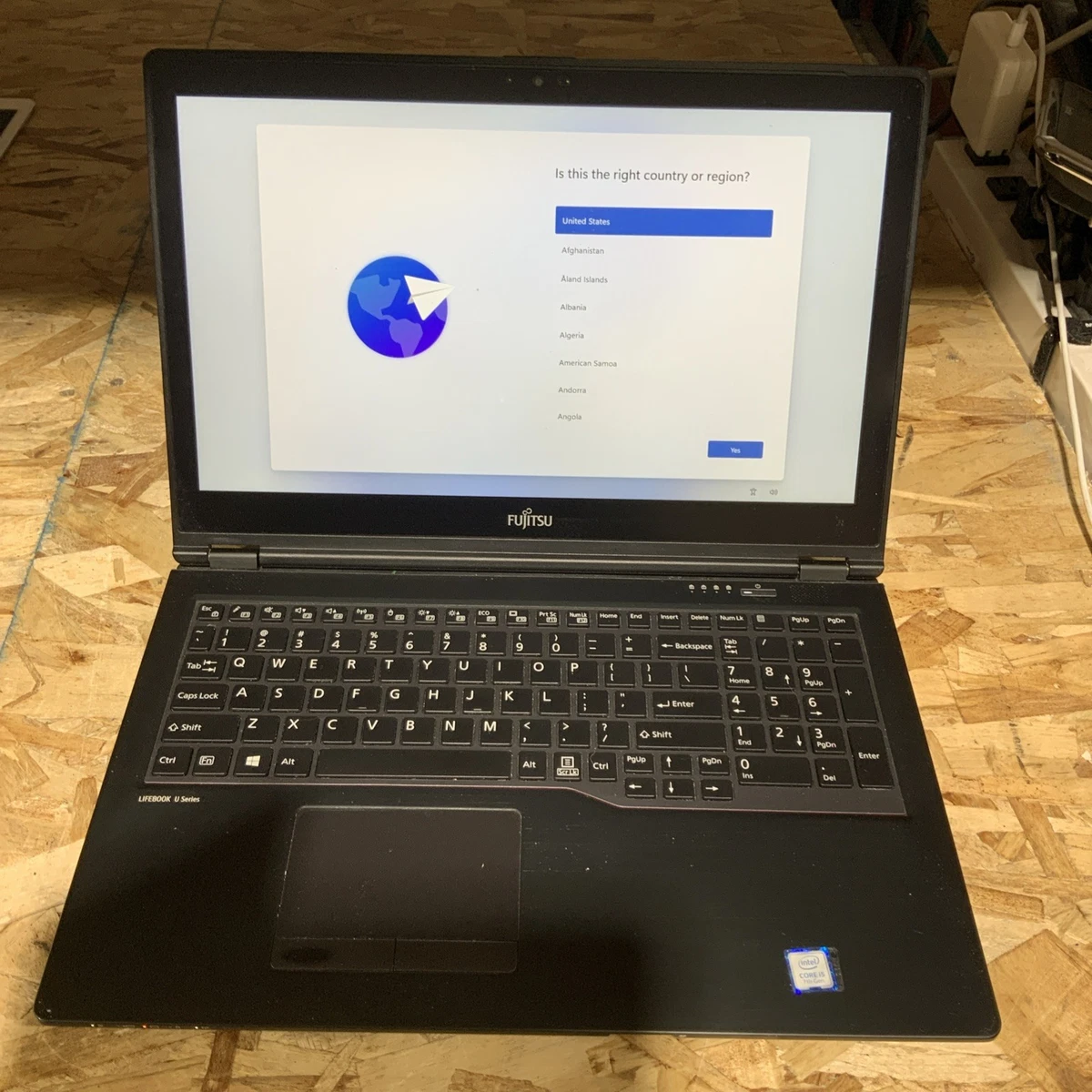 Fujitsu 12-12.9 in Screen Notebooks/Laptops for sale | eBay