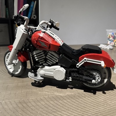 LEGO CREATOR: Harley-Davidson Fat Boy (10269)