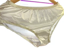 Vintage ShadowLine SZ7  Ivory Sheer Nylon Lace Mushroom Gusset Granny Panties