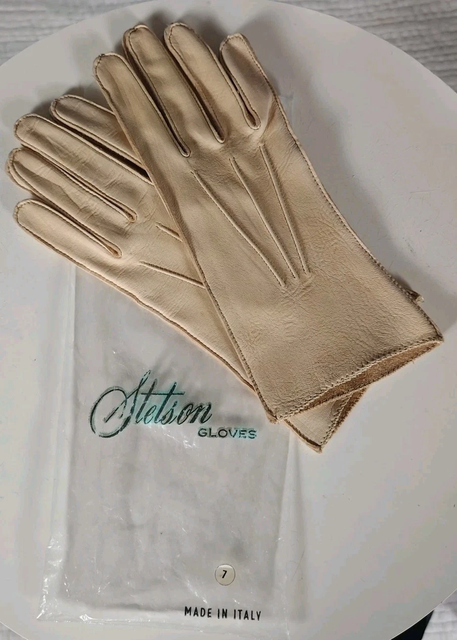 Vintage Stetson Cream Deerskin Leather Gloves Size 7 Made In Italy ECU
Opens in a new window or tab