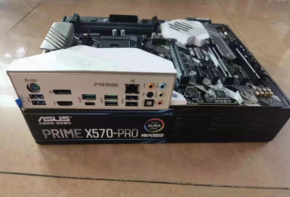 ASUS Prime X570-Pro Ryzen 3 AM4 USB 3.2 ATX Motherboard - Image 4 of 4