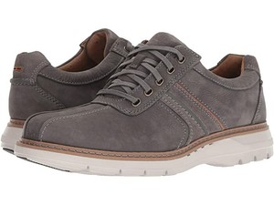 clarks trace ramble boots