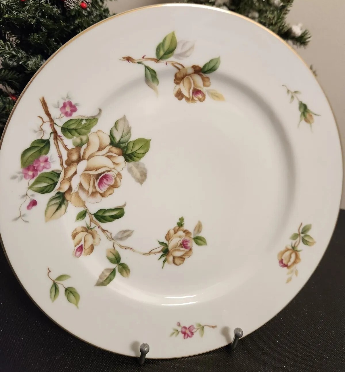 Vintage Set Of 6 Lynmore Fine China Golden Rose Dinner Plates 10¼