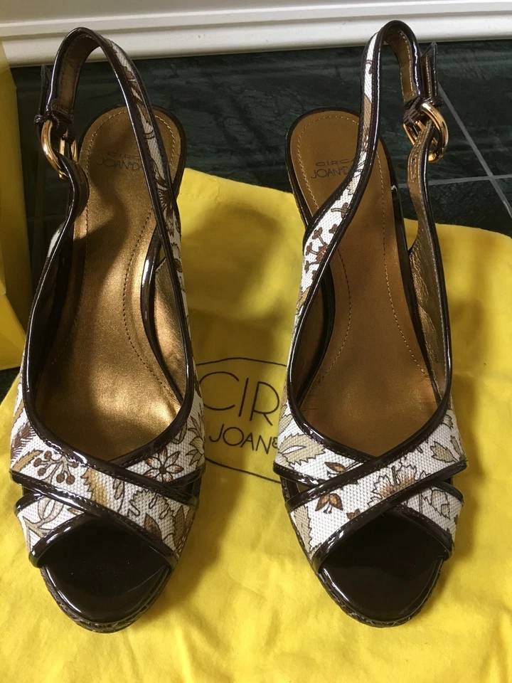 Nueva alpargata Circa Joan & David marrón blanca floral de lona punta abierta para mujer 8 Foto 2 de 4