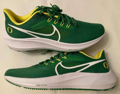 Mens 8.5 Nike Air Zoom Pegasus 39 Oregon Ducks Green/Yellow Shoes DR1970-300