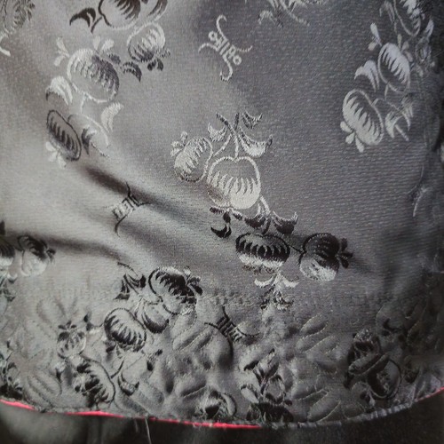 Vintage 60's-70's Reversible Asian Print Embroidered Quilted Lush Satin Jacket - Picture 13 of 24