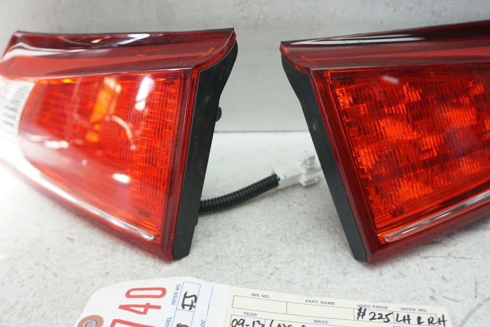 Luz trasera interior LED LEXUS IS 250 IS350 2009 2013 izquierda y derecha OEM UC43740 Foto 4 de 4