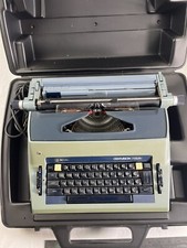 Royal Centurion Deluxe Electric Typewriter w/ Case. Great Shape Appears Working thumbnail