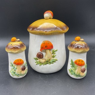 Vintage Mushroom Ceramic Canister with Salt and Pepper Shakers CP#8705