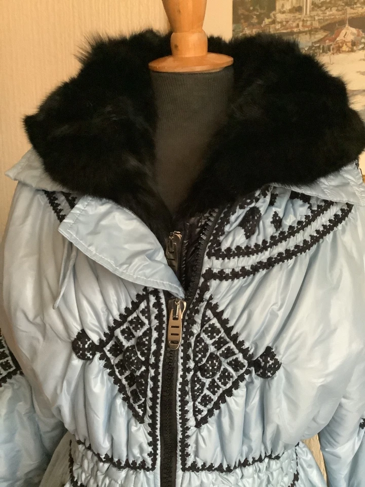 ERMANNO SCERVINO BLUE EMBROIDERED PARKA REAL FOX COLLAR UK SIZE 10 VGC - Image 4 of 4