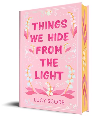Lucy Score Things We Hide from the Light (Collector's Edition)