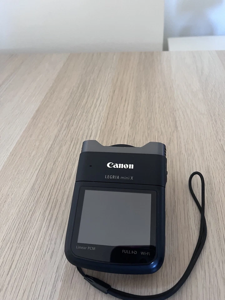 Canon LEGRIA mini X Camcorder (PAL) 12.8MP CMOS Sensor, Full HD Video, AVCHD - Image 4 of 4