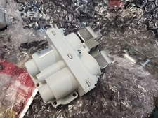 Respironics Everflo 4 Way Solenoid Valve SMC H625 OEM NEW