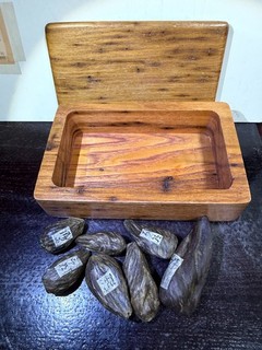 Unusual Vtg. Chinese Export Box of Agarwood Lg Beads