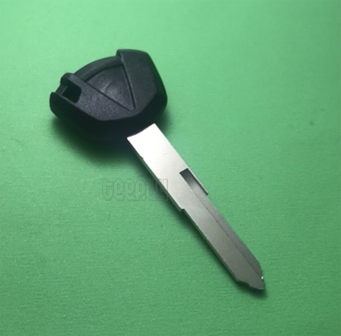 Key Blank For Kawasaki Ninja ZX14R ZZR1400 ZX 6R 10R 10RR 636