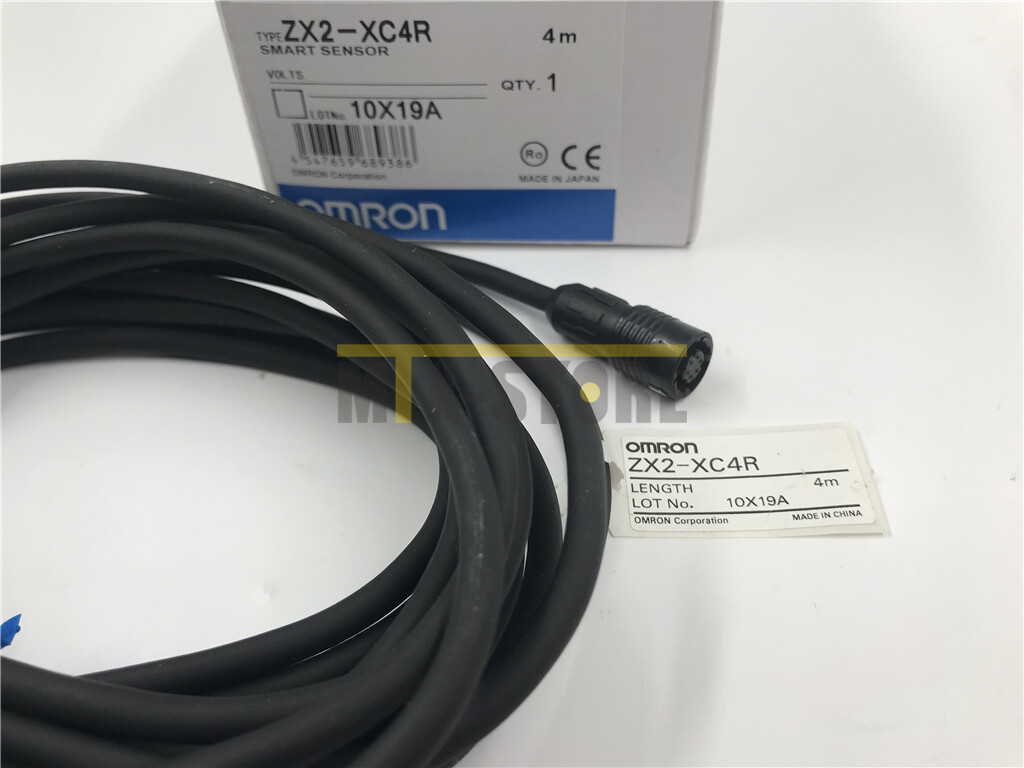 1PC Brand New Ones Omron Laser Sensor Data Line ZX2-XC4R