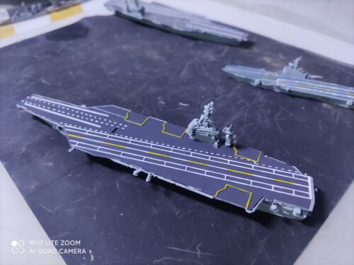 1/2000 US Nimitz class Carl Vinson aircraft carrier model finished product - Picture 1 of 8