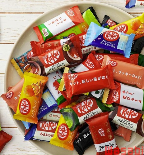 Rare Japanese KitKat Flavors! Exclusive Party Box – 14 Flavors, 70P, Japan-Only! - Picture 6 of 6
