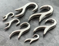 PAIR Surgical Steel Serpentine Tapers Ear Plug Earring Gauge Lobe Expander