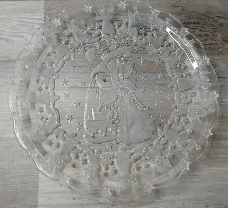 Mikasa Santa 圆形 15 英寸玻璃拼盘带盒 — 第 3/4 张图片