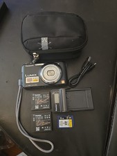 Panasonic LUMIX DMC-FX78 White 12.1 MP Digital Camera same as DMC-FX77 Model