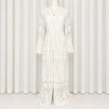 Vintage-Inspired Ivory Lace Duster Maxi robe