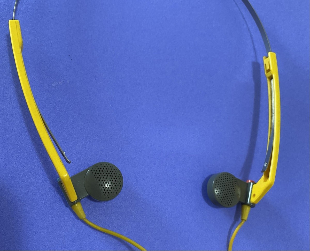 [可動品]ビンテージソニースポーツイヤホン sonysports MDR-W15 Sony Mdr-w15 Sports Yellow Dynamic Stereo Adjustable