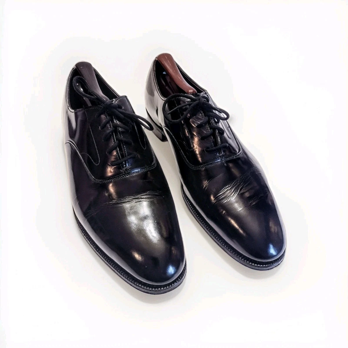 Brooks Brothers English x Cheaney Church’s Black Brogue Derby Dress Shoes 8 41 C Brooks Brothers Black Wingtip Dress Shoes for Men for sale  main image 2
