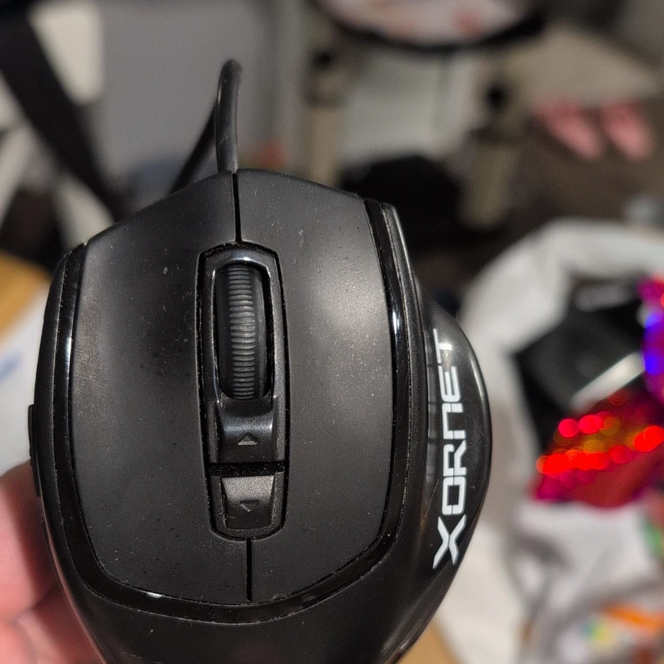 Cooler Master CM Storm Xornet Optical Gaming Mouse - Lightweight Ergonomic - Image 2 of 4