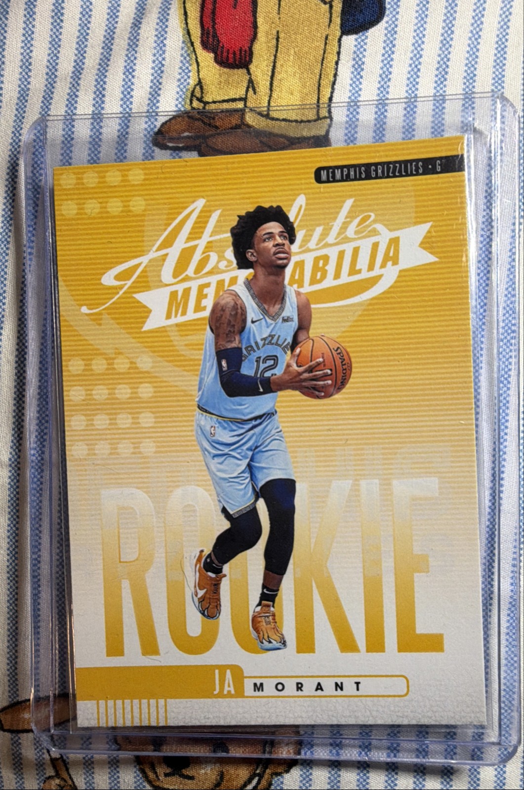 2019-20 Panini Absolute Memorabilia - Rookies Yellow Ja Morant #2 (RC)