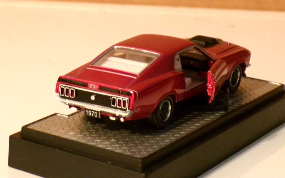 1970 Ford Mustang MAch 1...Muscle Cars Rel 02...M2 machines..1:64 - Image 4 of 4