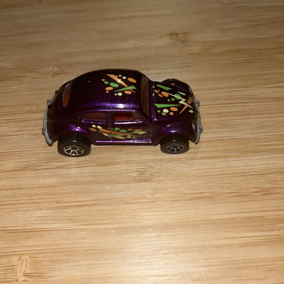 USED Toy Car Hot Wheels 1988 Mattel Inc.Volkswagen Bug Purple Color Design #12 - Image 2 of 4