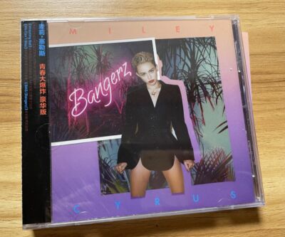 Miley Cyrus Bangerz China 1st Press CD + Notebook Sealed Very Rare 2013