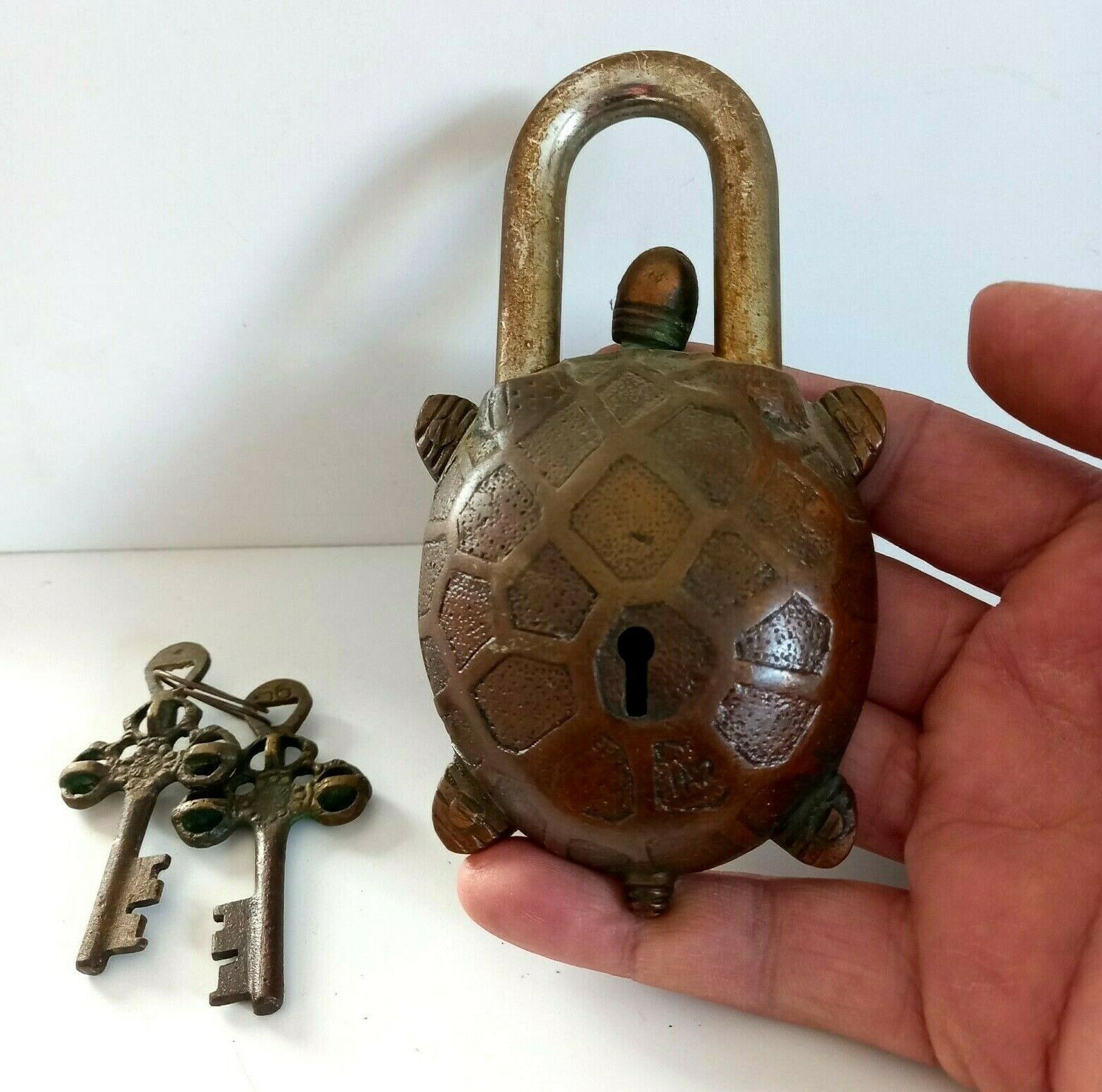 Foto 7 di 12