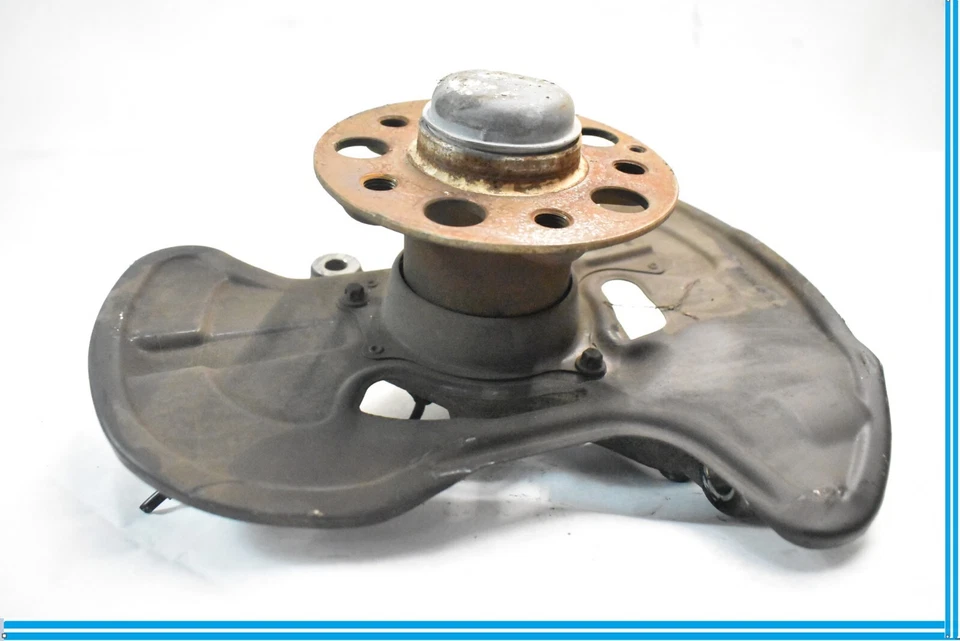 08-17 Mercedes W207 E350 Coupe Front Left Driver Spindle Knuckle Hub OEM - Image 2 of 4