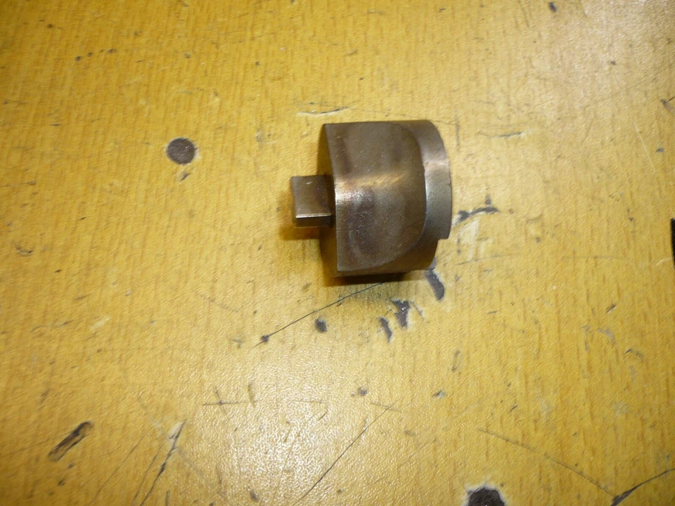 pieu serrure piaggio vespa gilera 178562 typhoon nrg storm 50 px px e hexagon - Photo 2/4