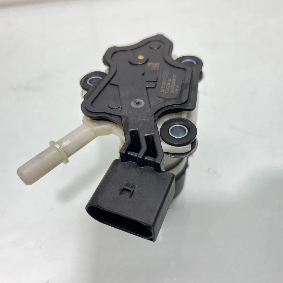 Bomba BMW Tank Adblue F01C250142 Fit Mercedes Sprinter 2500 3500 GL350 E250 13-18 - Imagem 3 de 4