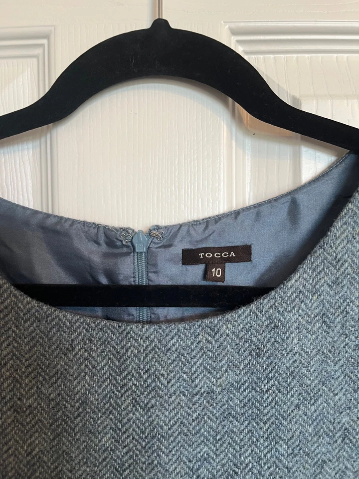 Tocca Women’s Size 10 Wool Blue Grey Tweed Midi Sheath Dress Knee Length Luxury - Image 3 of 4