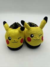 Pokemon Slippers - Kids 9/10 Yellow Pikachu Winking House Shoes Plush Boy Girl