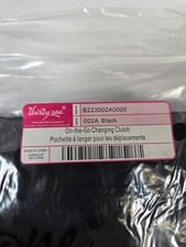 Thirty One ON-THE-GO CHANGING CLUTCH - NWT