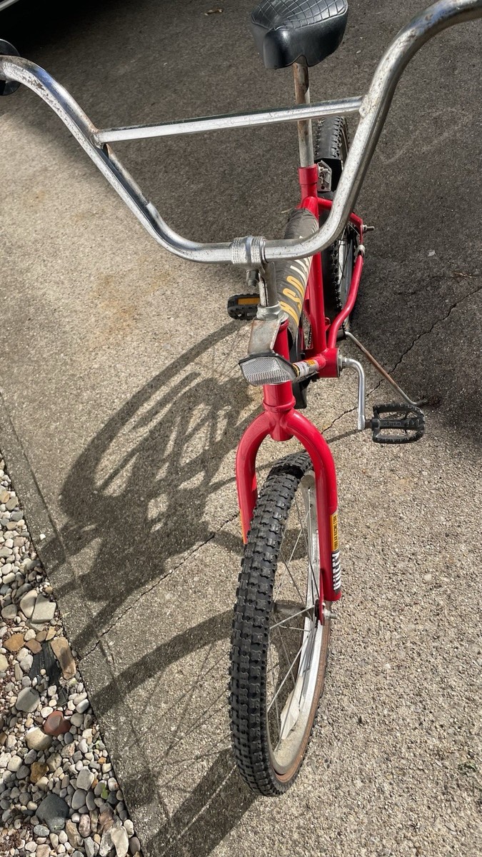 VINTAGE 80's HUFFY RACING 3.0 BMX BIKE RARE￼ Local Pick Up