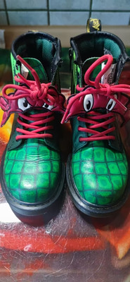 Doc Martens X Ninja Turtle Edit Raphael Leuchten im Dunkeln!  Gr. 30  Wie neu!