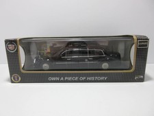 1/43 LUXURY Cadillac Presidential Limousine 2009 American Presidential Car GM