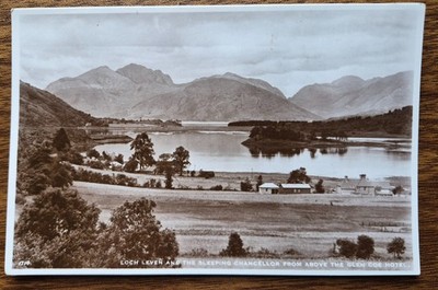 Loch Leven & der schlafende Kanzler, aus Glencoe Hotel Postkarte Vintage RPPC