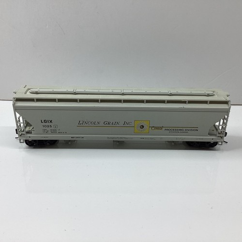 Accurail HO Lincoln Grain Inc. Covered Hopper LGIX 1025 | Zustand: Used