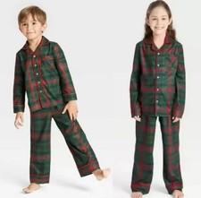 New Hearth  Hand w/ Magnolia Kids Pajama Set Green Red Plaid - Kids Size 6