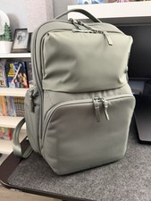 Incase A.R.C. Commuter Backpack 26L – Work and Laptop Bag  Up To 16" Smoked Ivy