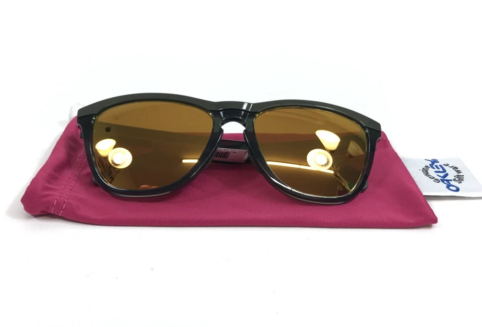 Gafas de sol Oakley Range Frogskins OO9284-0558 marco cepillo oscuro lentes Prizm 24k Foto 2 de 4