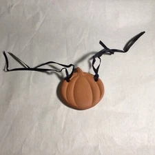 Longaberger accessory Tie On 🎃 pumpkin